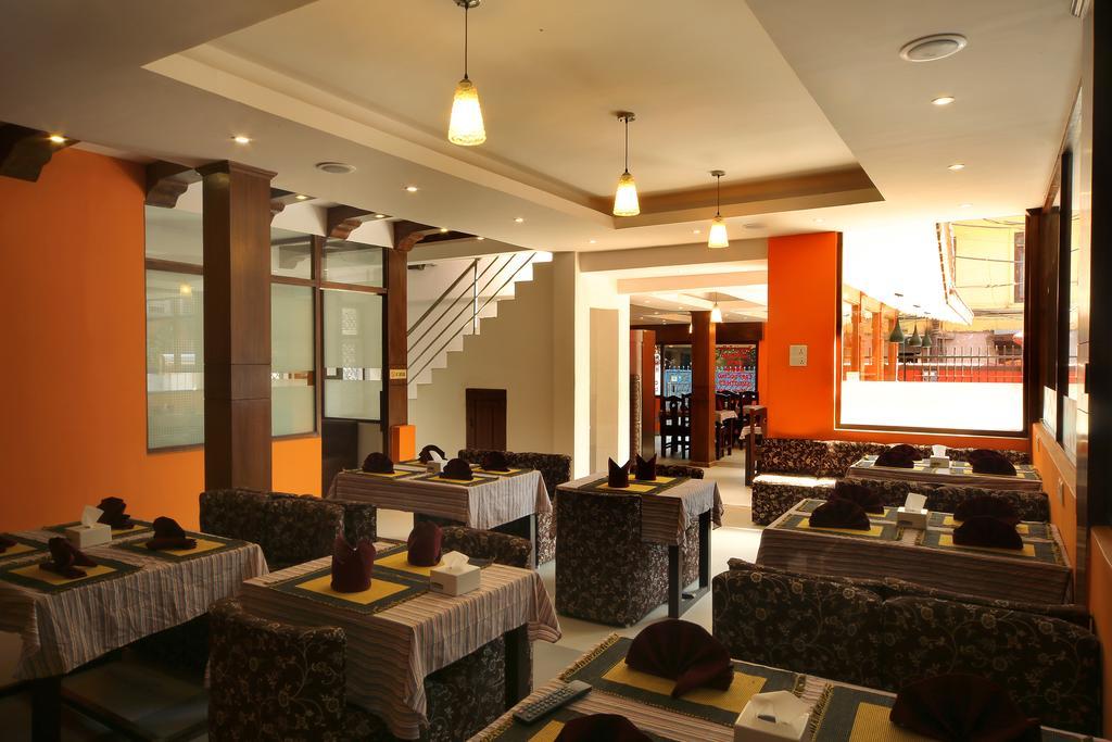 Hotel Bliss International Kathmandu Bagian luar foto